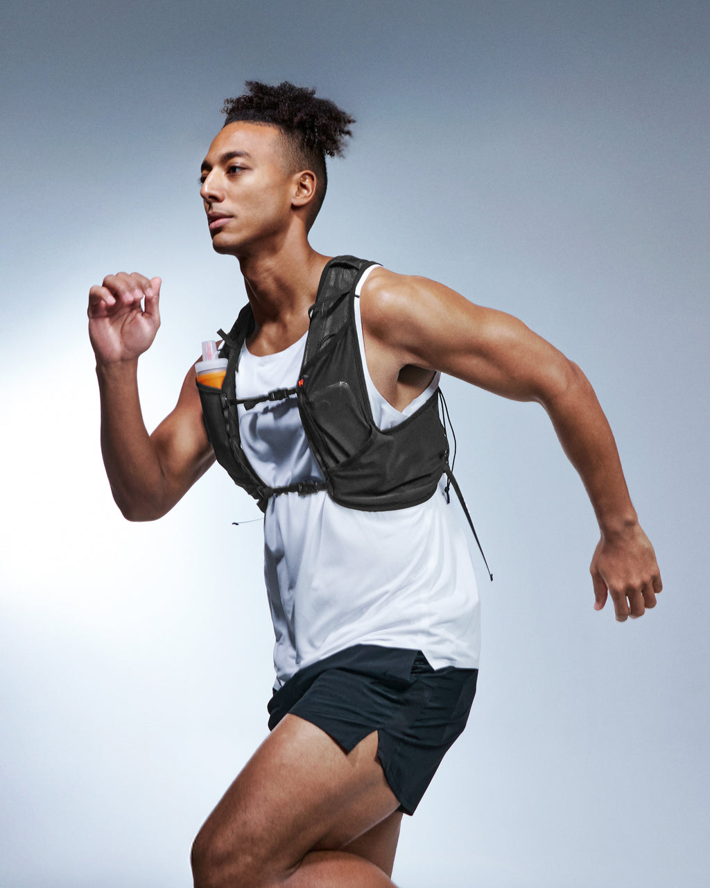 Spigen Dynamic Shield Running Vest (L-XL), active black