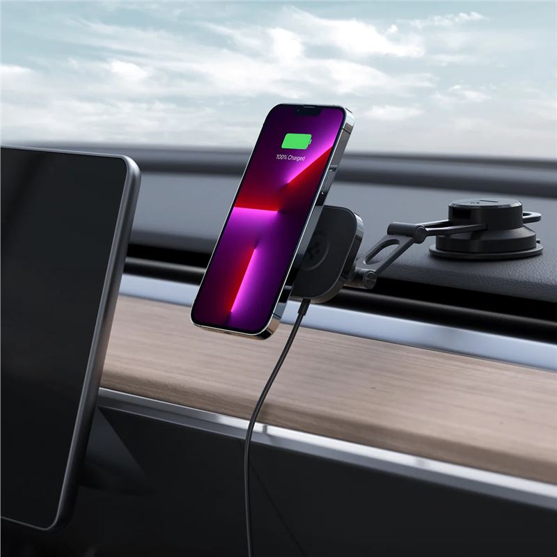 Optimal view and easy adjustability thanks to the double joint system