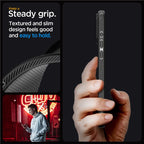 Spigen Liquid Air, matte black - iPhone 15 Pro Max