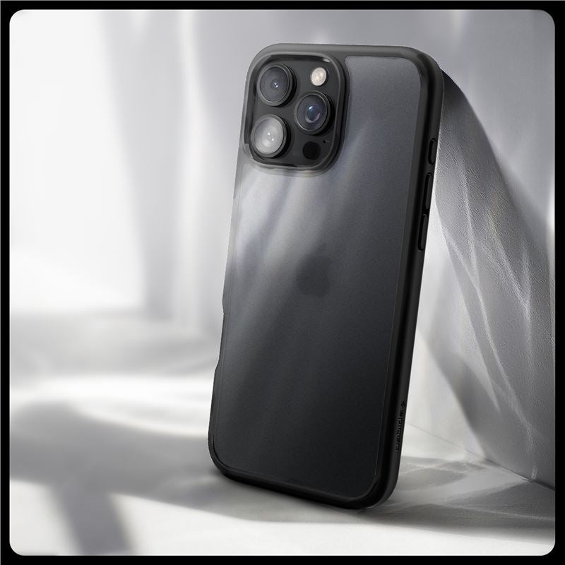 Spigen Ultra Hybrid, frost black - iPhone 16 Pro Max