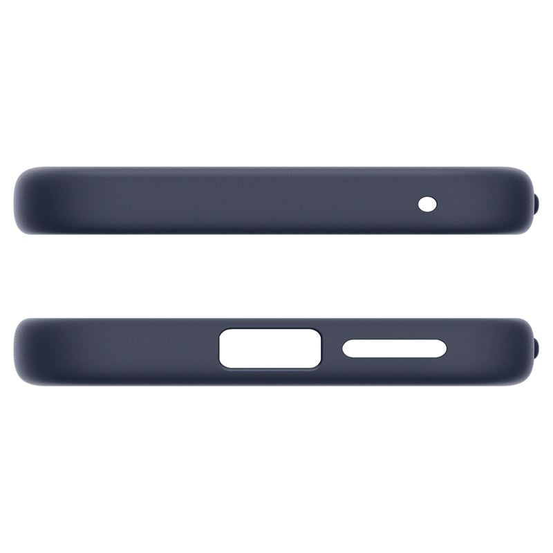 Integrated magnets keep your device secure and aligned and are compatible with MagSafe chargers