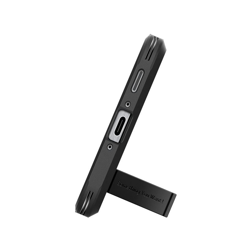 Slightly raised edges for better protection