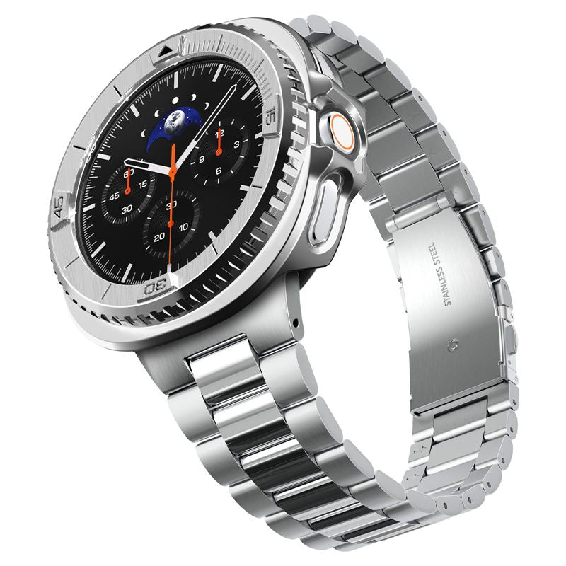 Protective bezel: protects the watch during everyday wear