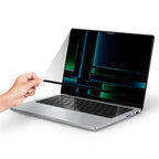 Spigen SafeView 1 Pack - MacBook Pro 16" M4 2024/M3 2023/ M2 2023/M1 2021