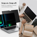Spigen SafeView 1 Pack - MacBook Pro 16" M4 2024/M3 2023/ M2 2023/M1 2021